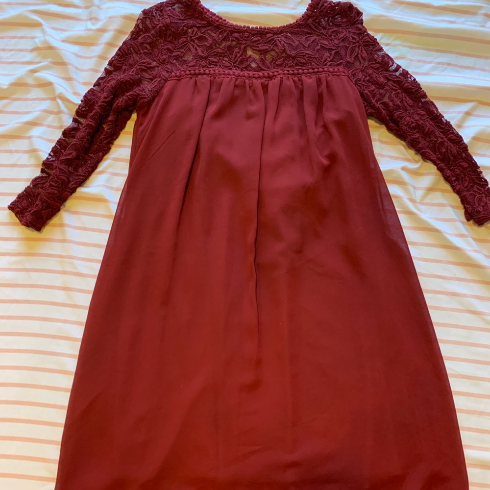 Dark matron dress with lace